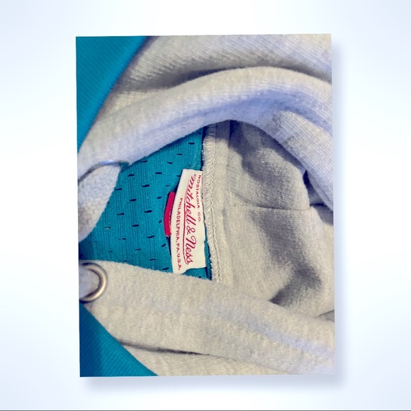 Mitchell & Ness - Picture 3 of 5